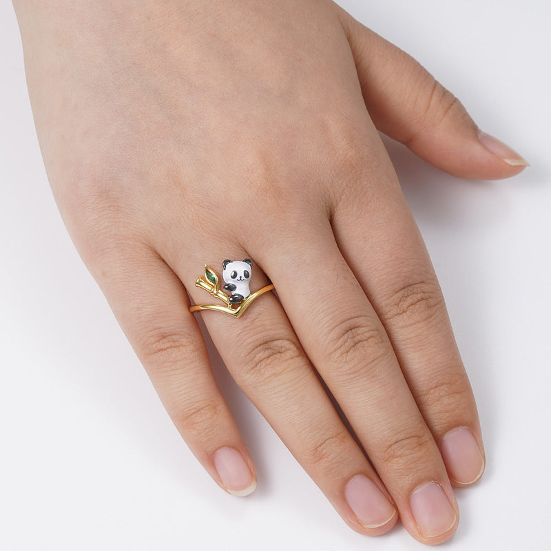 "Panda Loves Bamboo" V Ring Inlaid with Green CZ Stone 18K Gold Plated_3