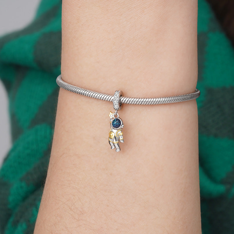 Astronaut in Outer Space Pendant Dangle Charm 925 Sterling Silver 18K Gold Plated_3
