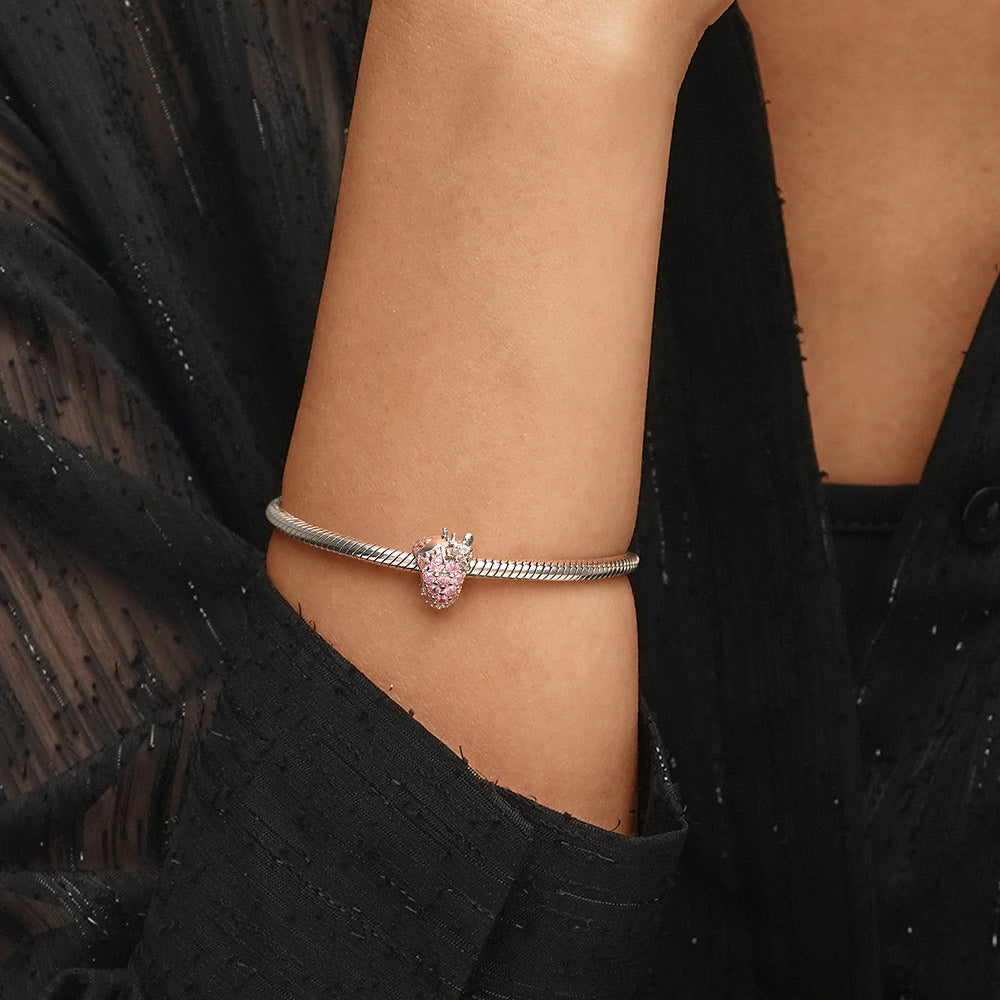 Gnoce Pink Strawberry Bee Charm_5