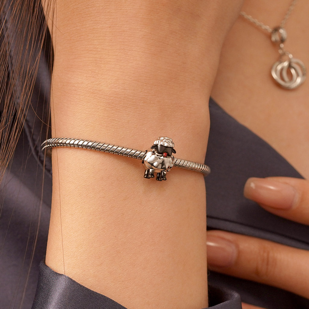 Gnoce Black-faced Sheep Charm_5