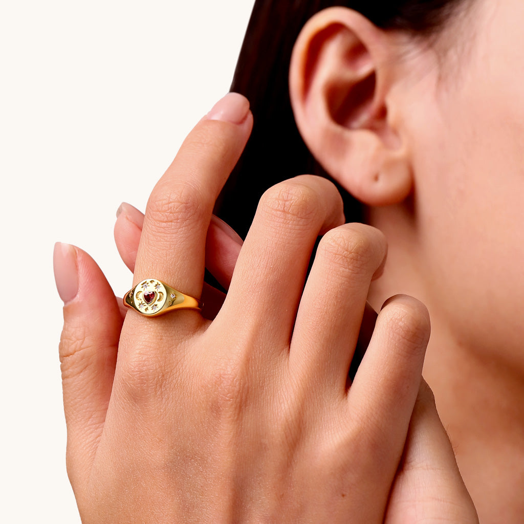 Gnoce Vintage Heart Signet Ring_4