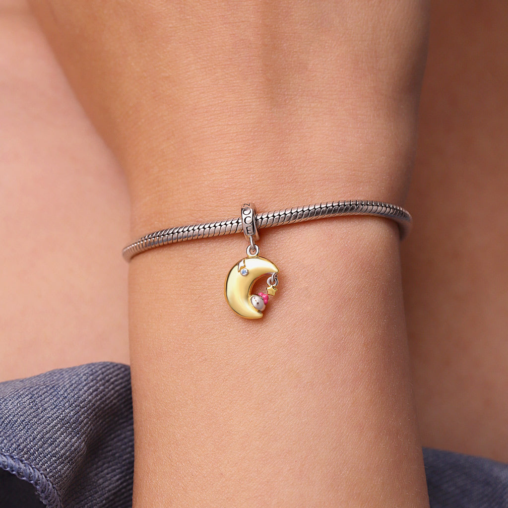 Chickie Crescent Moon Pendant_6