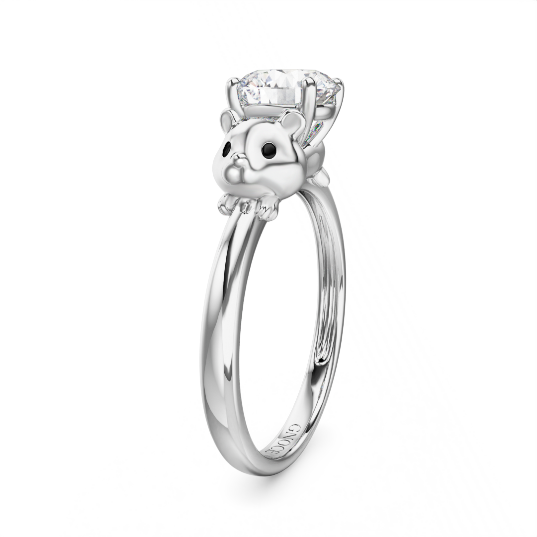 Gnoce Hamster Embraces Moissanite Round Cut Ring_4