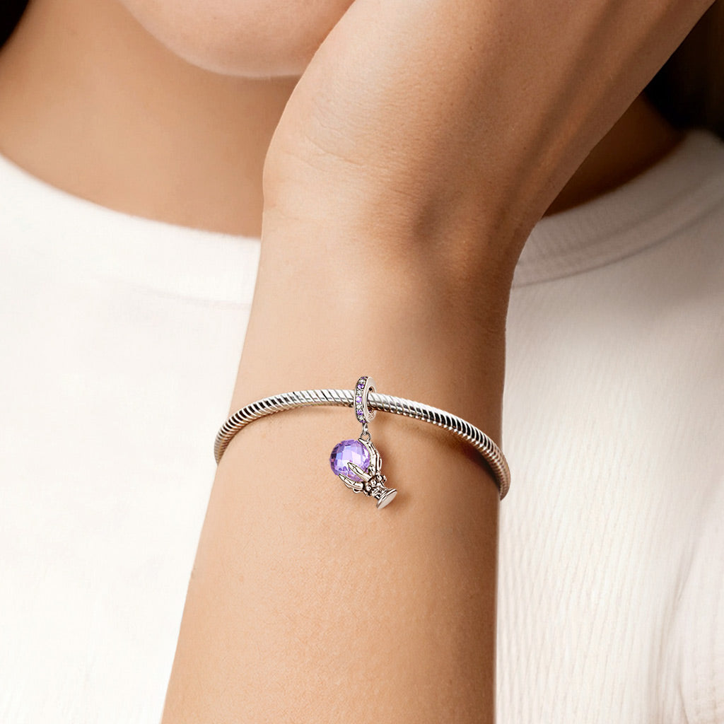 Gnoce Halloween Magic Crystal Skull Hand Pendant Dangle Charm_2