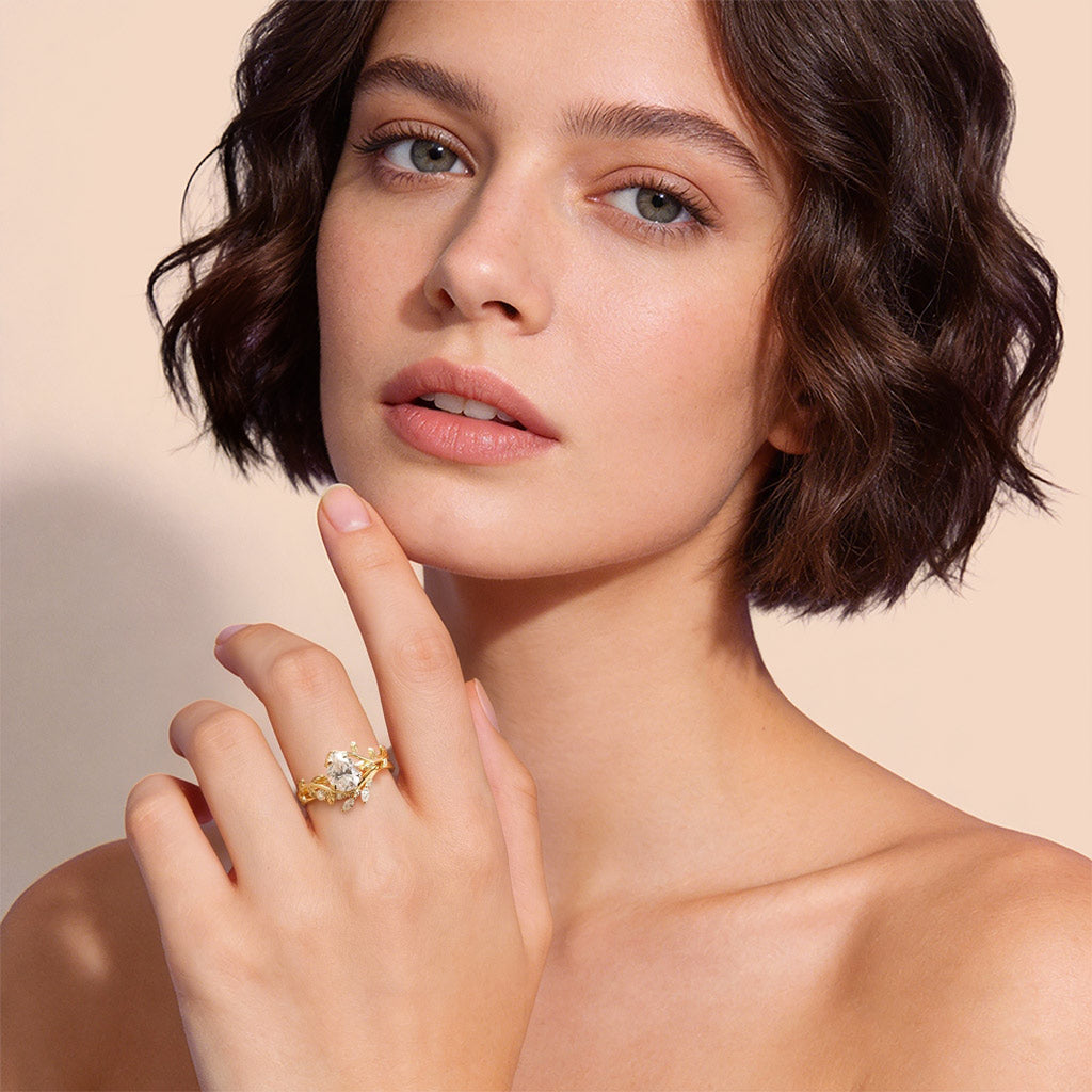 Gnoce Nature-Inspired Pear-cut Leaf Engagement Ring Set_3