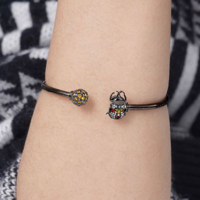 Brazalete Abierto de Escarabajo Rinoceronte
