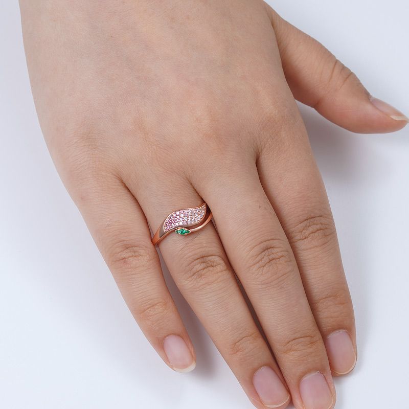 Anillo Pétalo de Flor