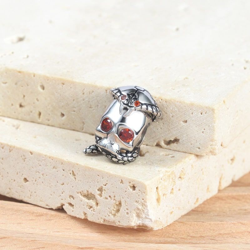 Charm colgante calavera de serpiente