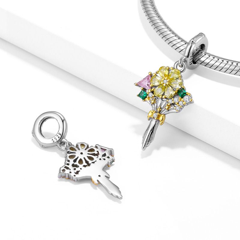 Charm Colgante Ramo de Flores