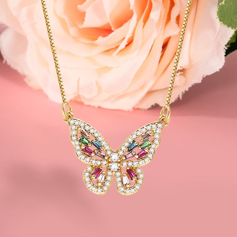 Collar Mariposa Hueca