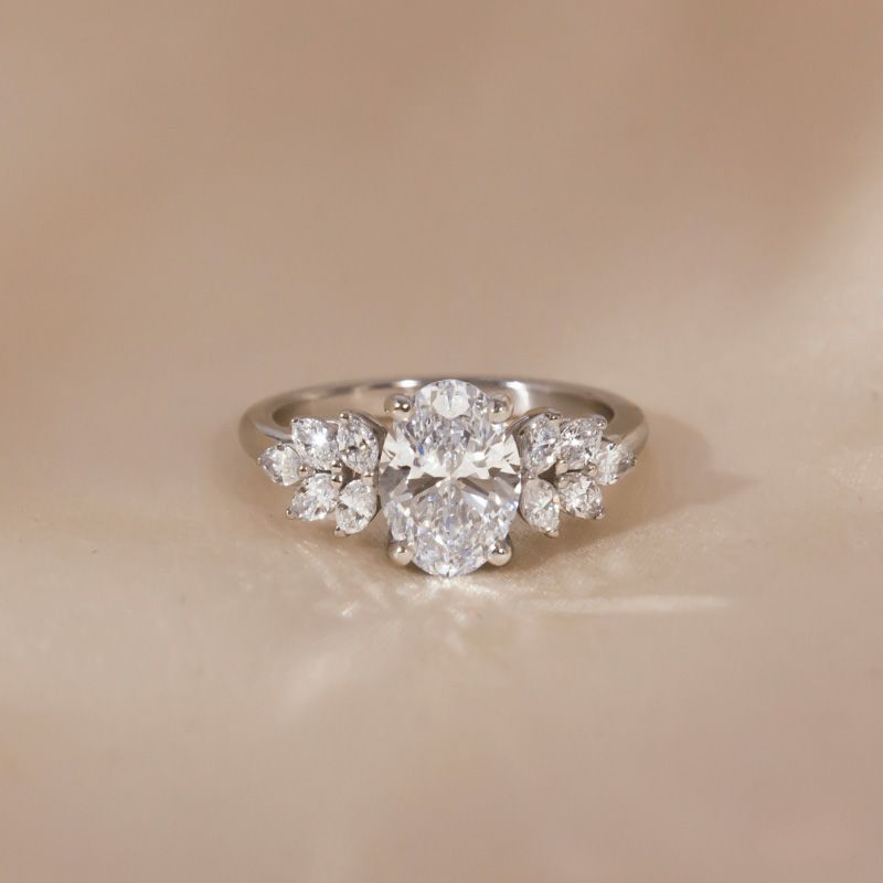 Anillo De Compromiso Talla Oval