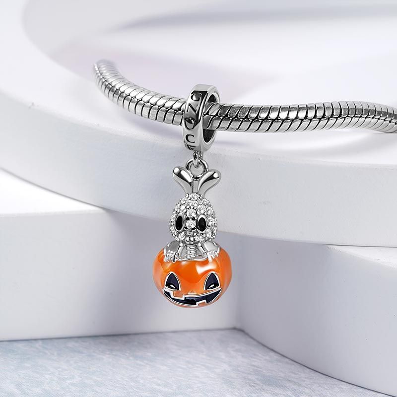 Charm Colgante Conejo en Calabaza