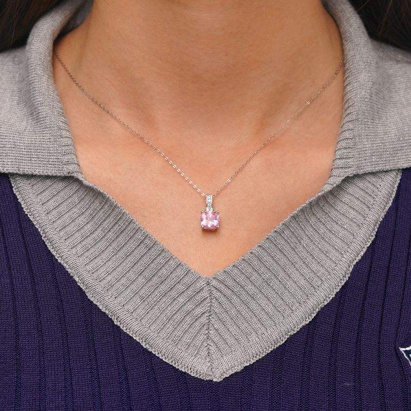 Collar de Piedras de Nacimiento Cuadradas