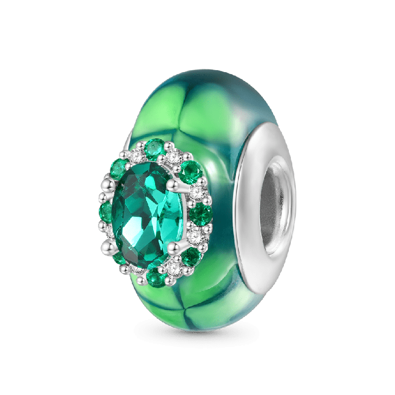 Charm Esmeralda Ovalada