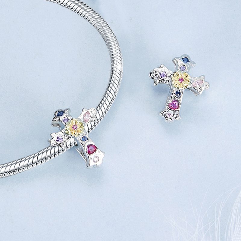 Charm Cruz Vintage