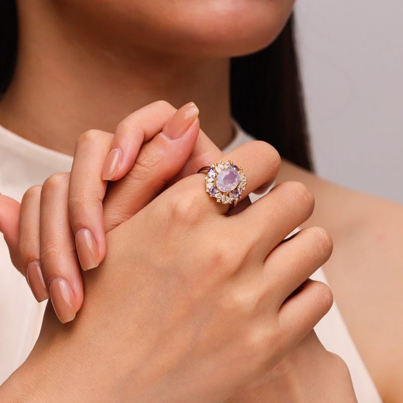 Anillo Amatista Talla Oval Lavanda