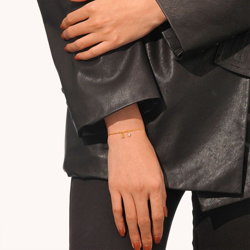 Pulsera Corazón Letra Personalizada