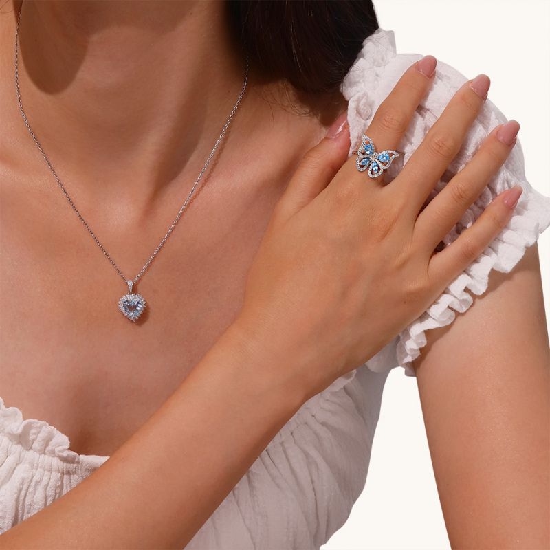 Anillo Mariposa Topacio Azul