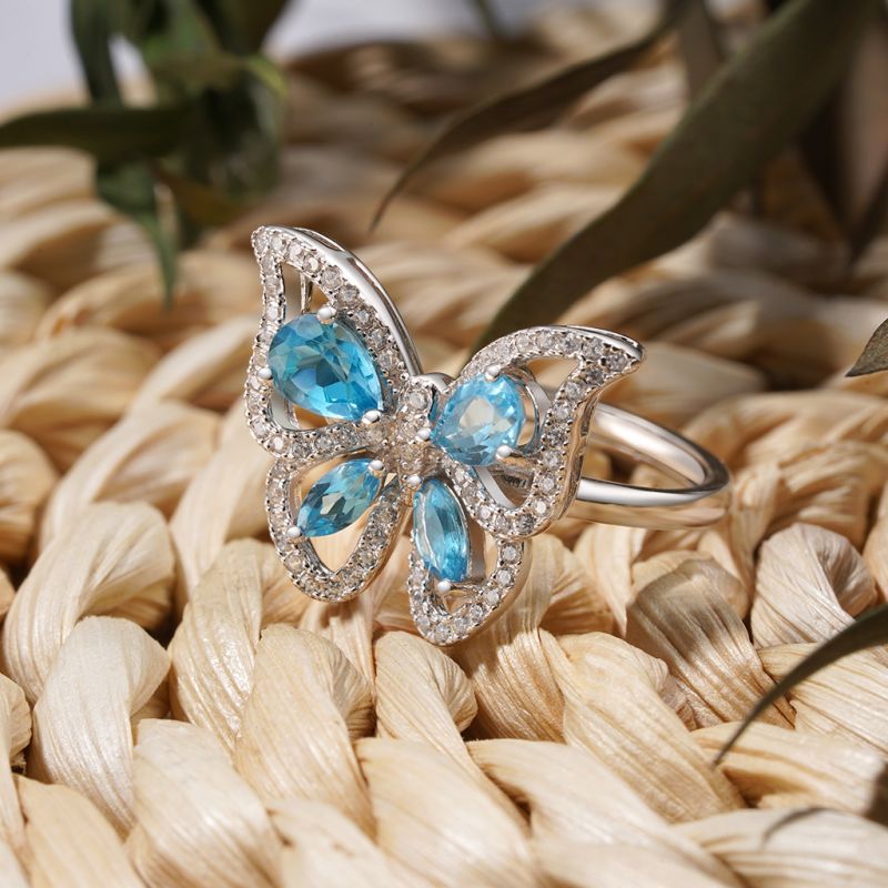 Anillo Mariposa Topacio Azul