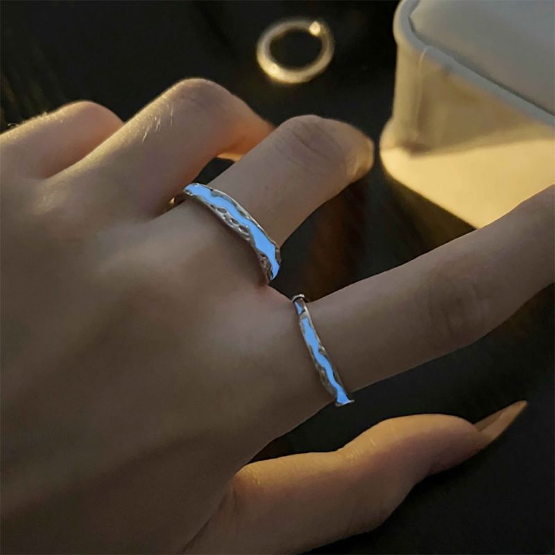 ‘A Años Luz de Distancia’ Anillos de Pareja Ajustables