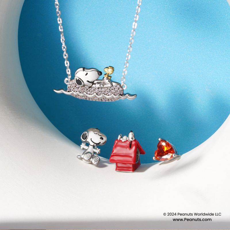 Peanuts Snoopy con Collar Woodstock