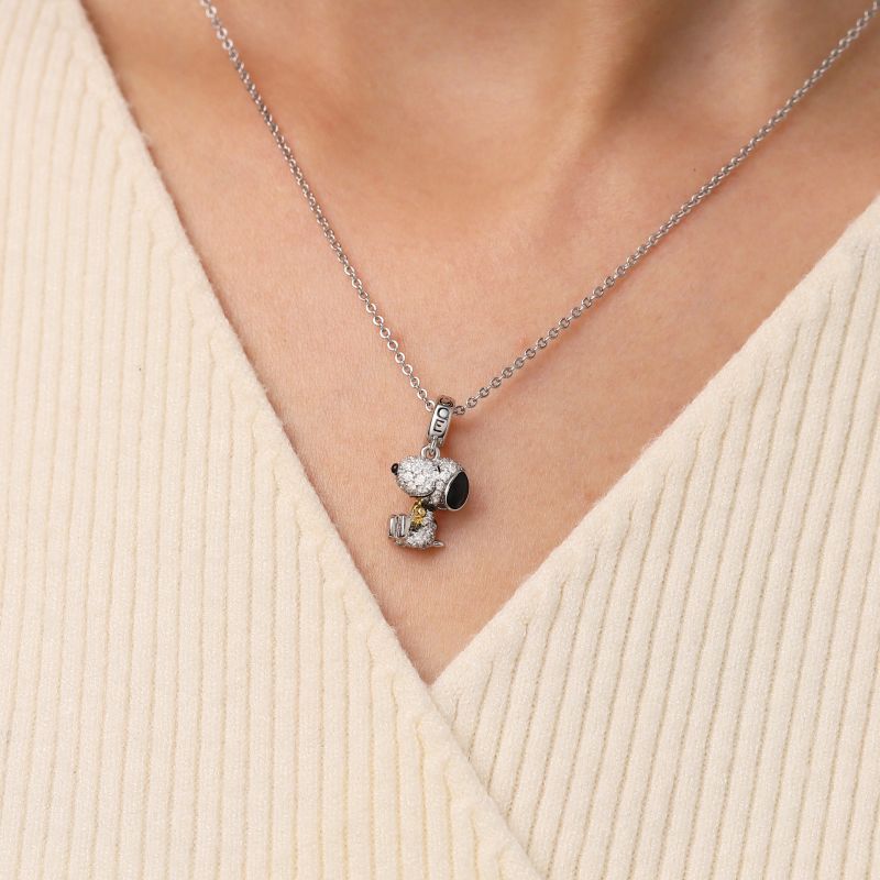 Snoopy Colgante de Diamantes