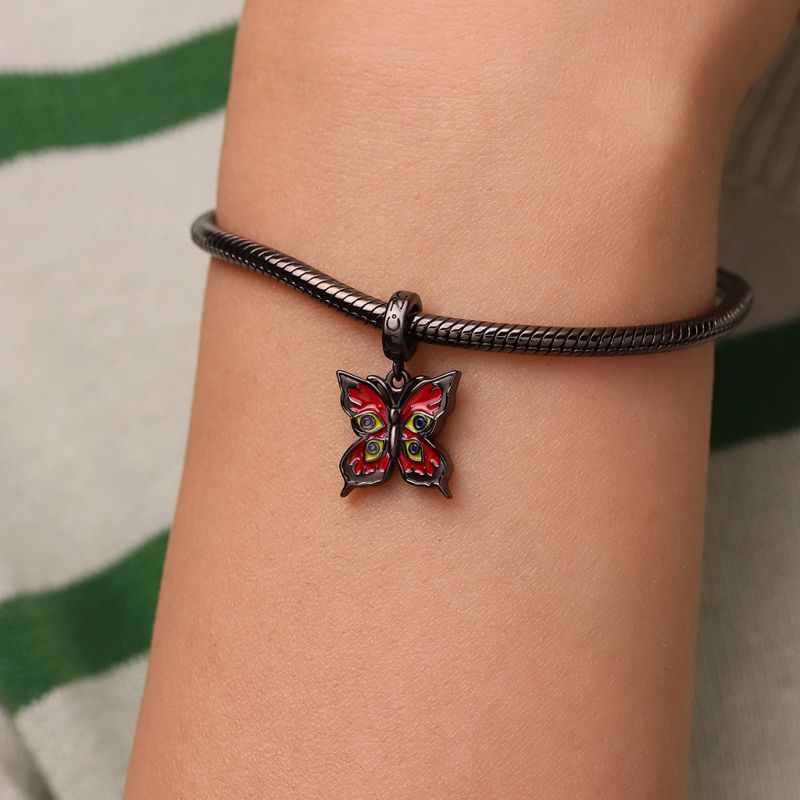 Colgante De Mariposa Walpurga Roja