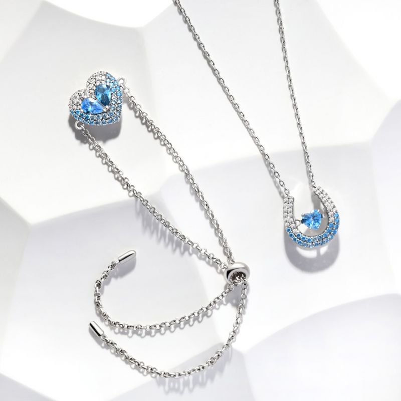 Collar Pavé Herradura Bailarina