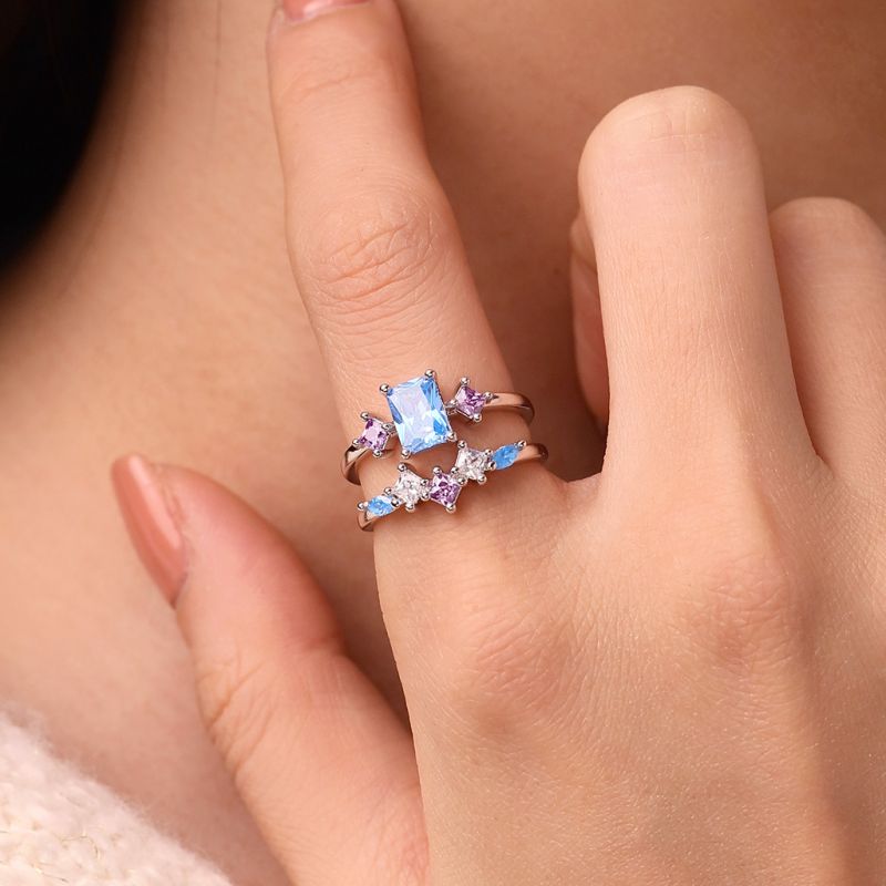 Conjunto de Anillos de Aguamarina Cortados en Rectángulo