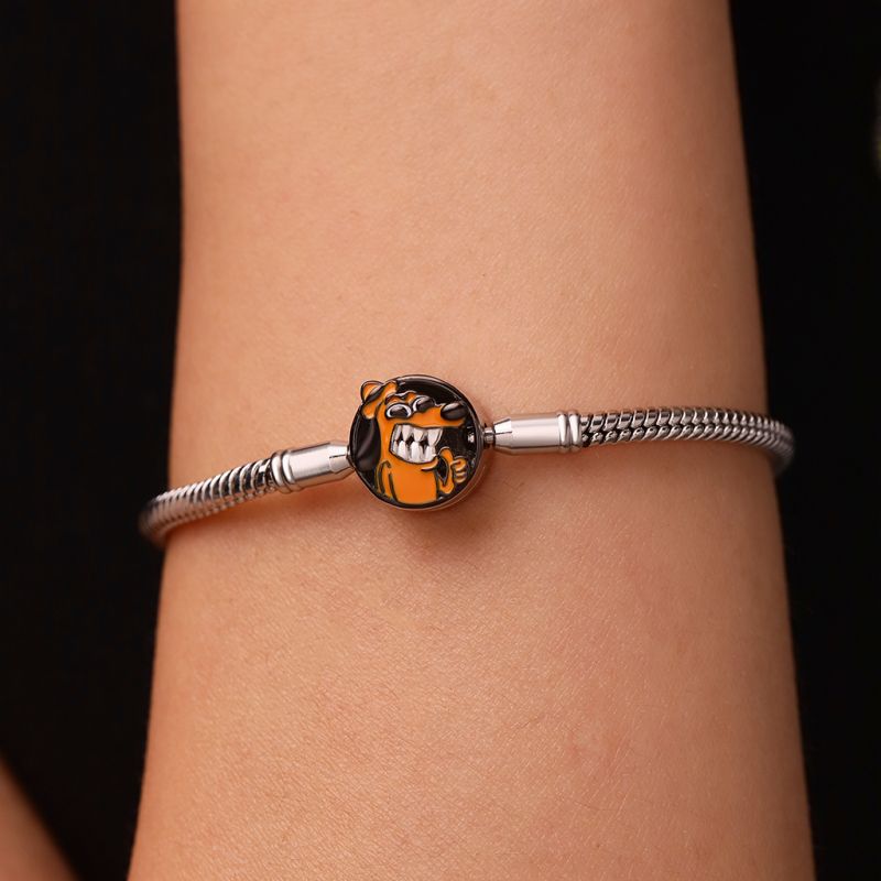 This Is Fine Pulsera de Cadena de Serpiente