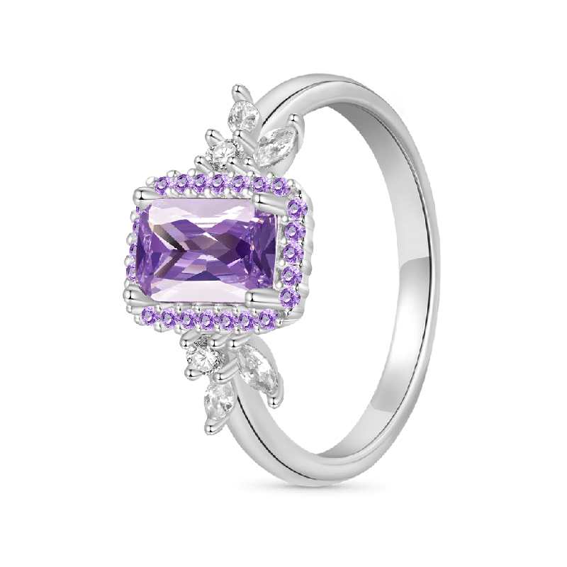 Anillo de Hoja de Diamante de Amatista Cortada en Cuadrado