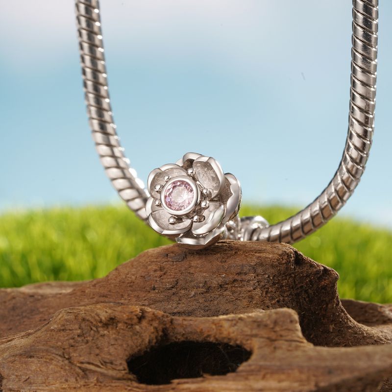 Colgante de Flor de Cerezo en Flor