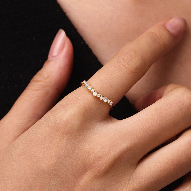 Anillo con Piedras en Oro Macizo 14K/10K