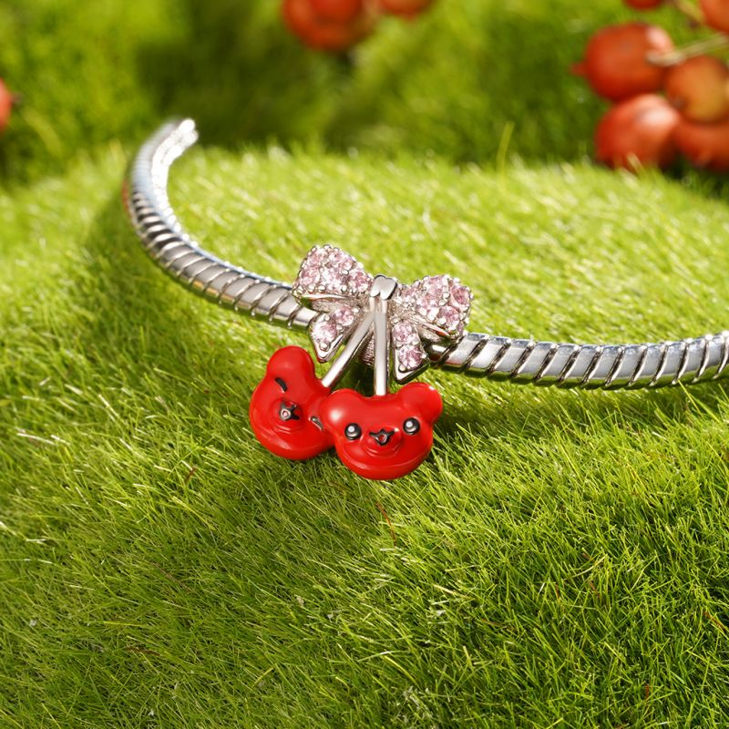 Charm de Oso Cereza